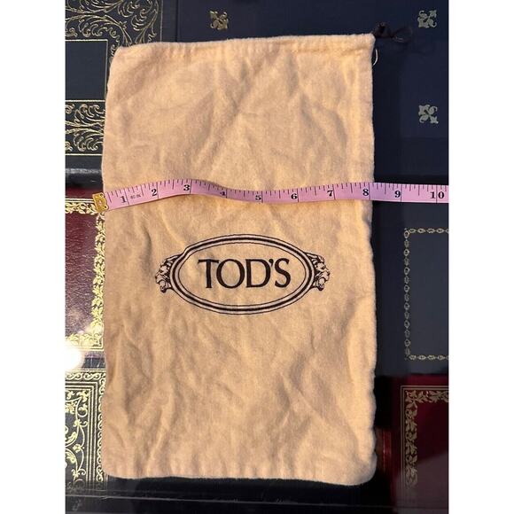 TOD'S 12”x 7.5" Tan Drawstring Storage Dust Bag - Picture 2 of 4
